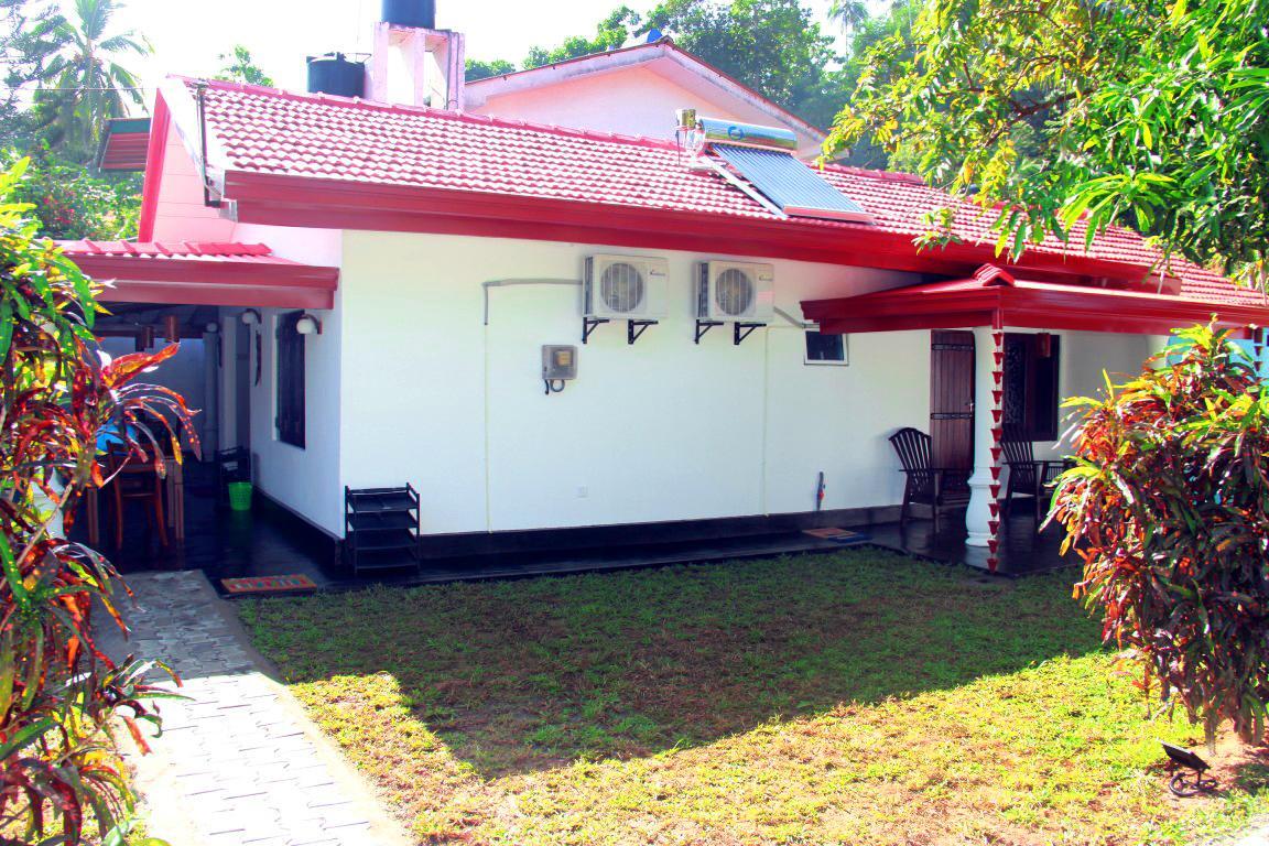 Sooriya Sewana Guest House Banduramulla Εξωτερικό φωτογραφία